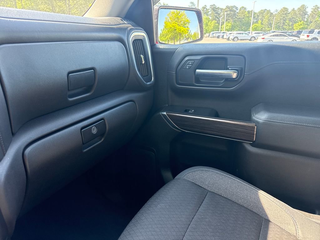 Used 2019 Chevrolet Silverado 1500 RST w/ All-Star Edition image 31