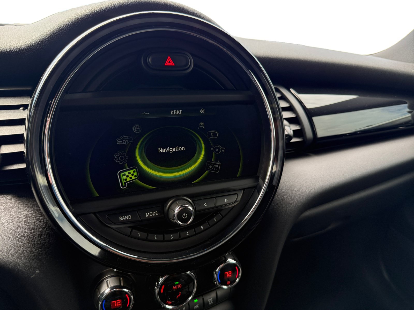 Used 2015 MINI Cooper S FWD image 12