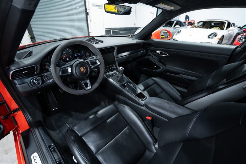 Used 2017 Porsche 911 Carrera GTS RWD image 18