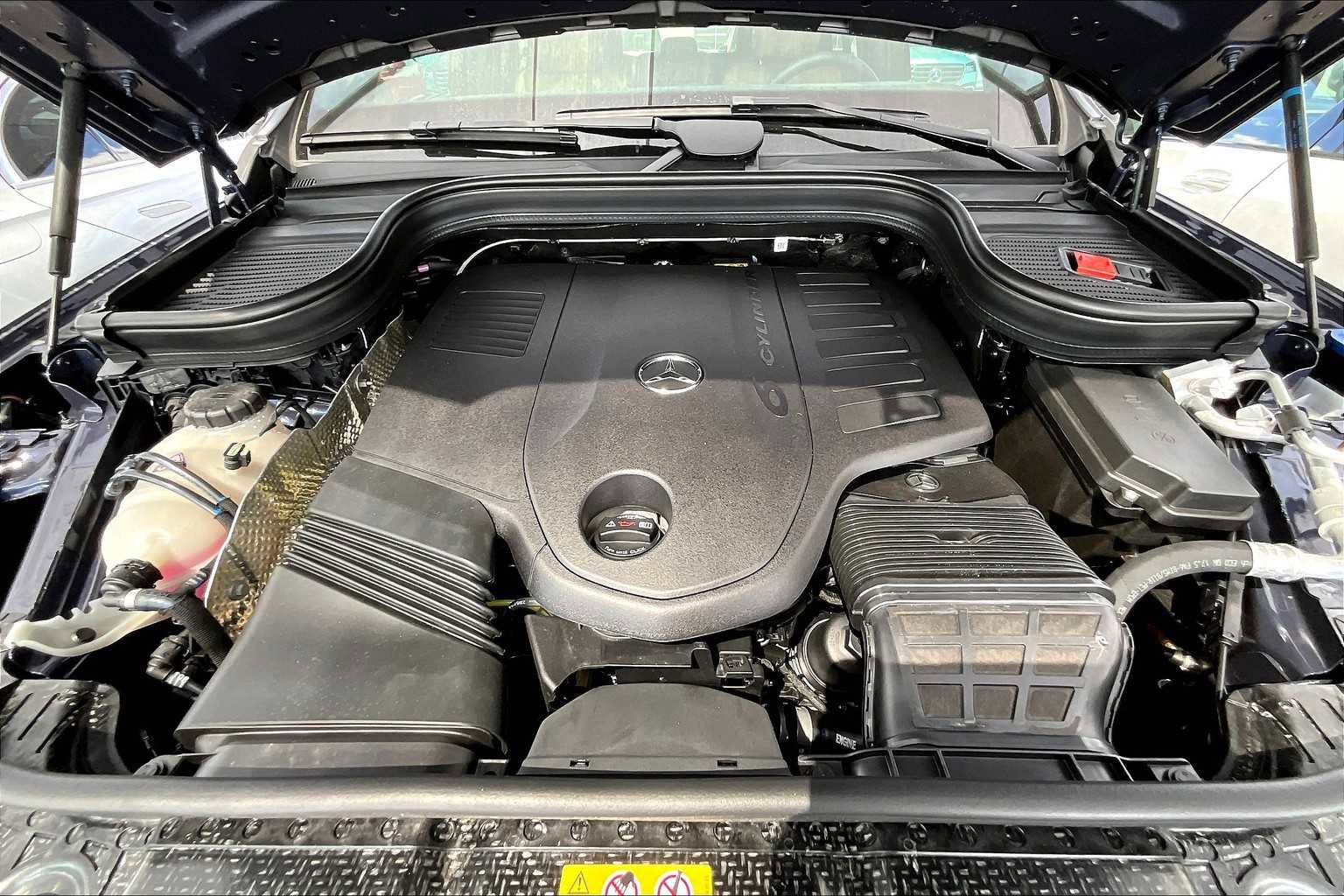 New 2026 Mercedes-Benz GLE 450 4MATIC image 18
