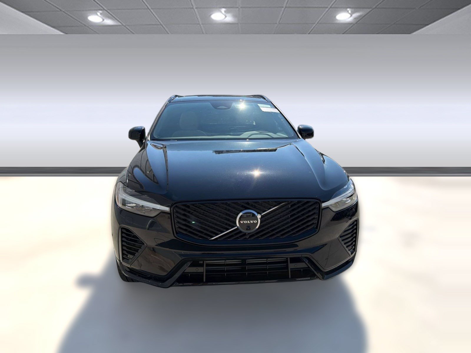 New 2026 Volvo XC60 T8 Plus w/ Climate Package AWD/4WD image 6