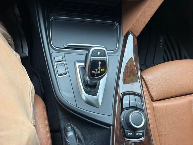 Used 2016 BMW 340i xDrive Sedan AWD/4WD image 14