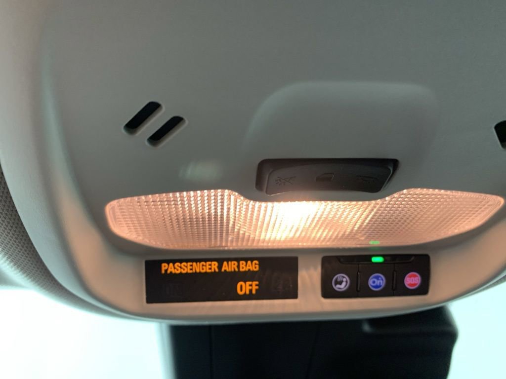 Used 2025 Chevrolet Trax LT image 22