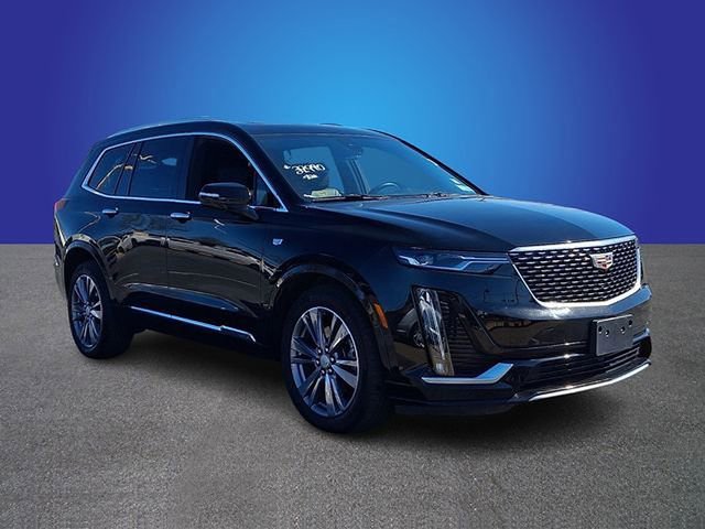 Used 2024 Cadillac XT6 Premium Luxury image 3