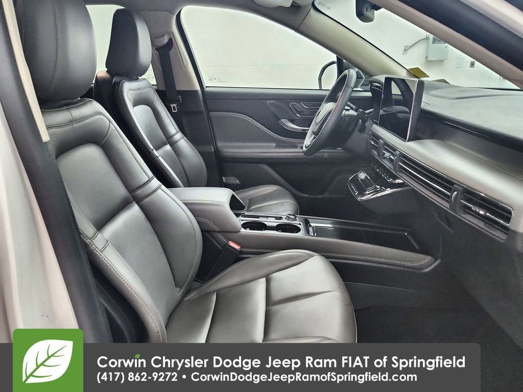 Used 2023 Lincoln Corsair FWD image 31