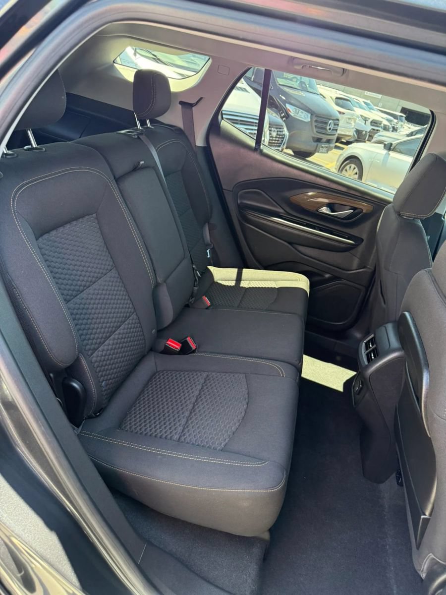 Used 2019 GMC Terrain SLE w/ Driver Convenience Package FWD image 16