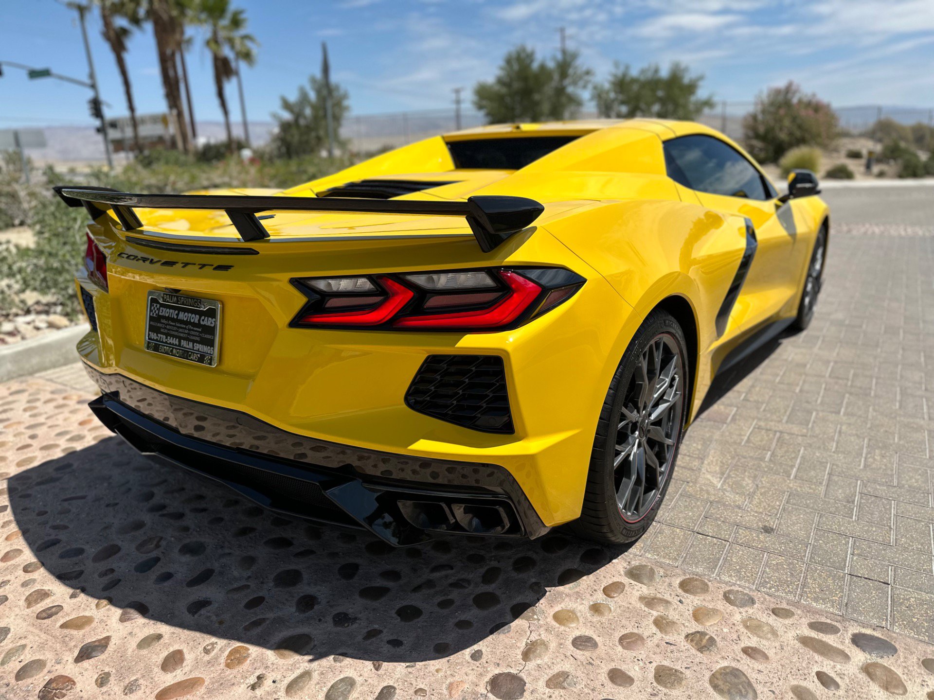 Used 2026 Chevrolet Corvette Stingray Premium Conv w/ Z51 Performance Package RWD image 19
