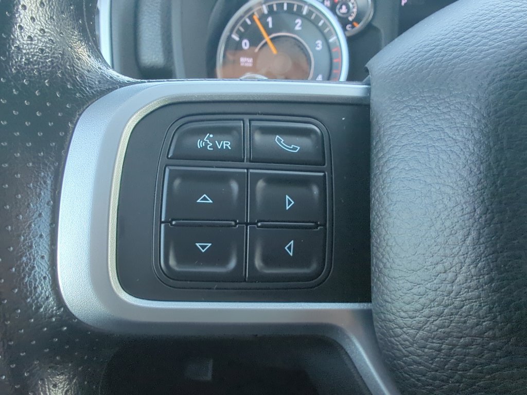 Used 2020 RAM 3500 Big Horn image 13