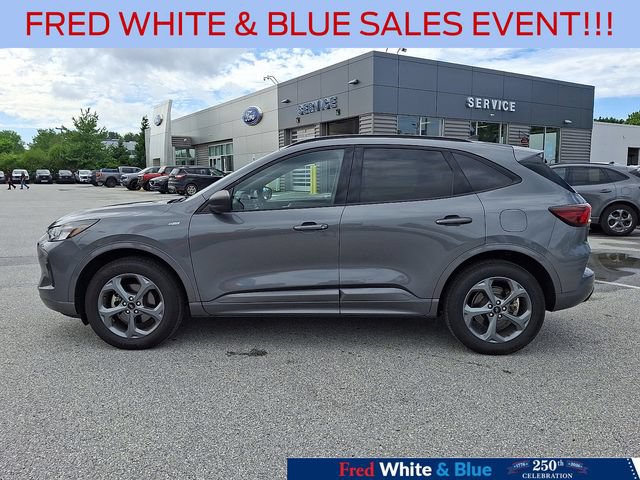 Certified 2024 Ford Escape ST-Line AWD/4WD image 6