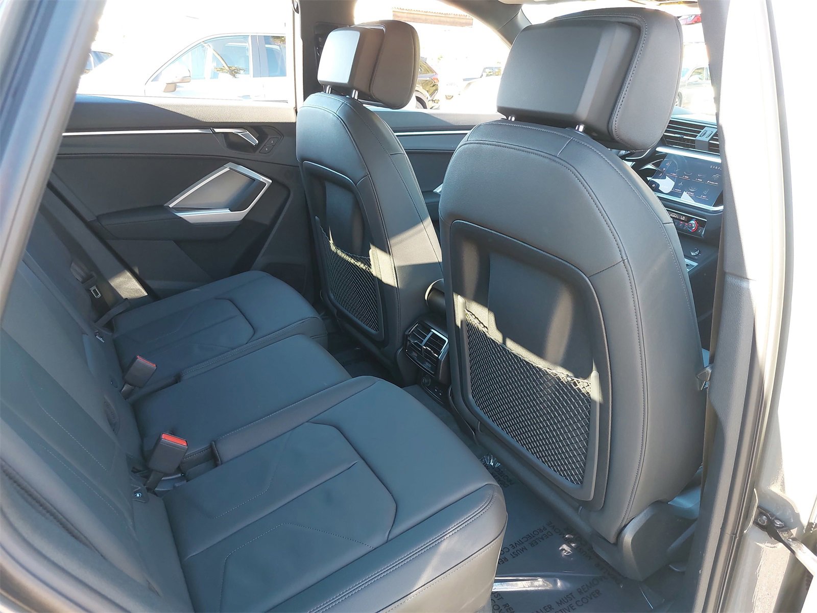 Used 2025 Audi Q3 2.0T Premium w/ Convenience Package image 11