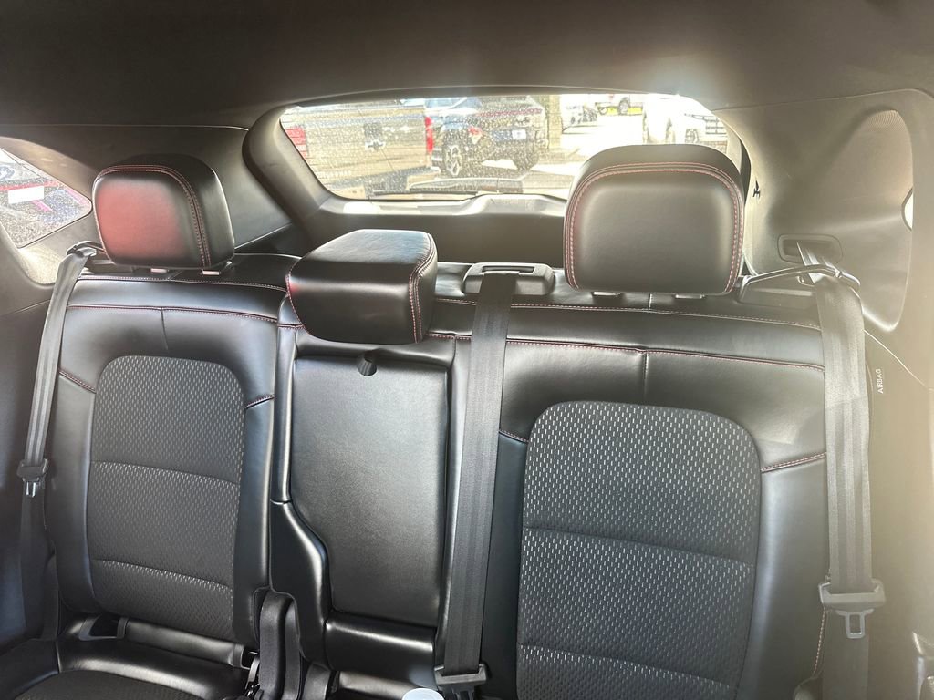 Used 2025 Ford Escape ST-Line AWD/4WD image 23