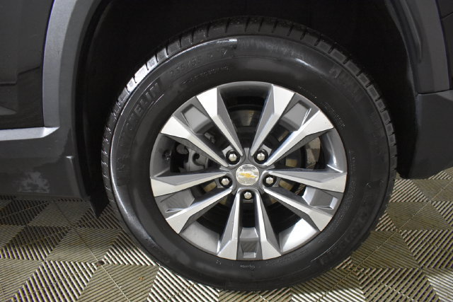 Used 2026 Chevrolet Equinox LT AWD/4WD image 40