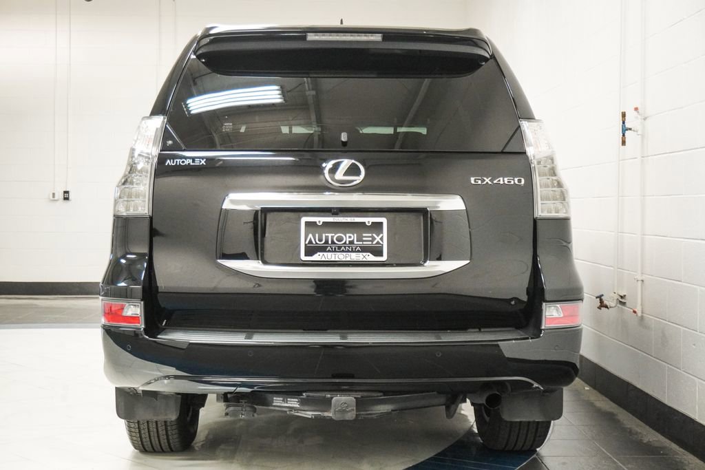 Used 2023 Lexus GX 460 Premium w/ Premium Plus Package image 40