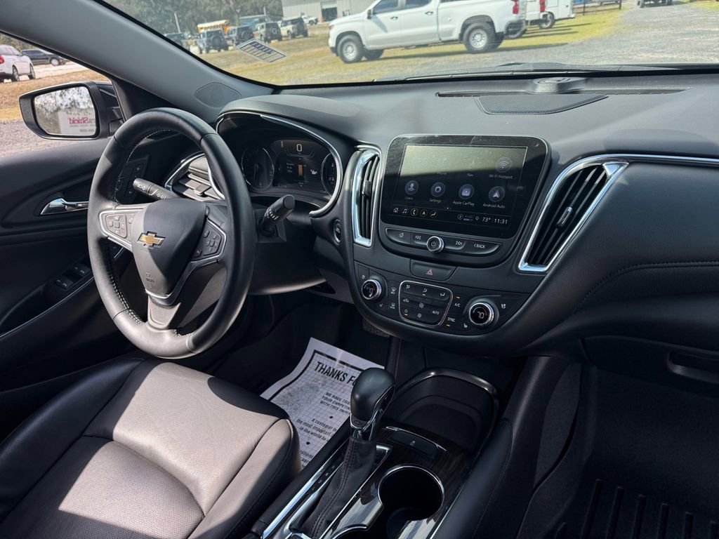 Used 2022 Chevrolet Malibu Premier image 21