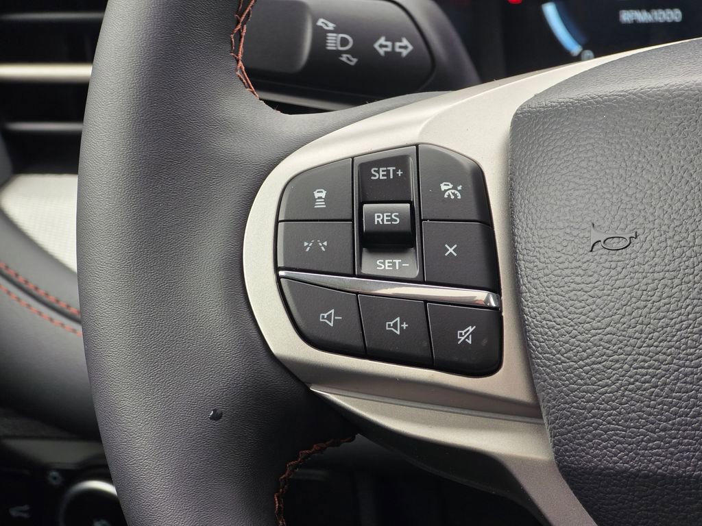 New 2026 Ford Explorer Active w/ Active Comfort Package image 18
