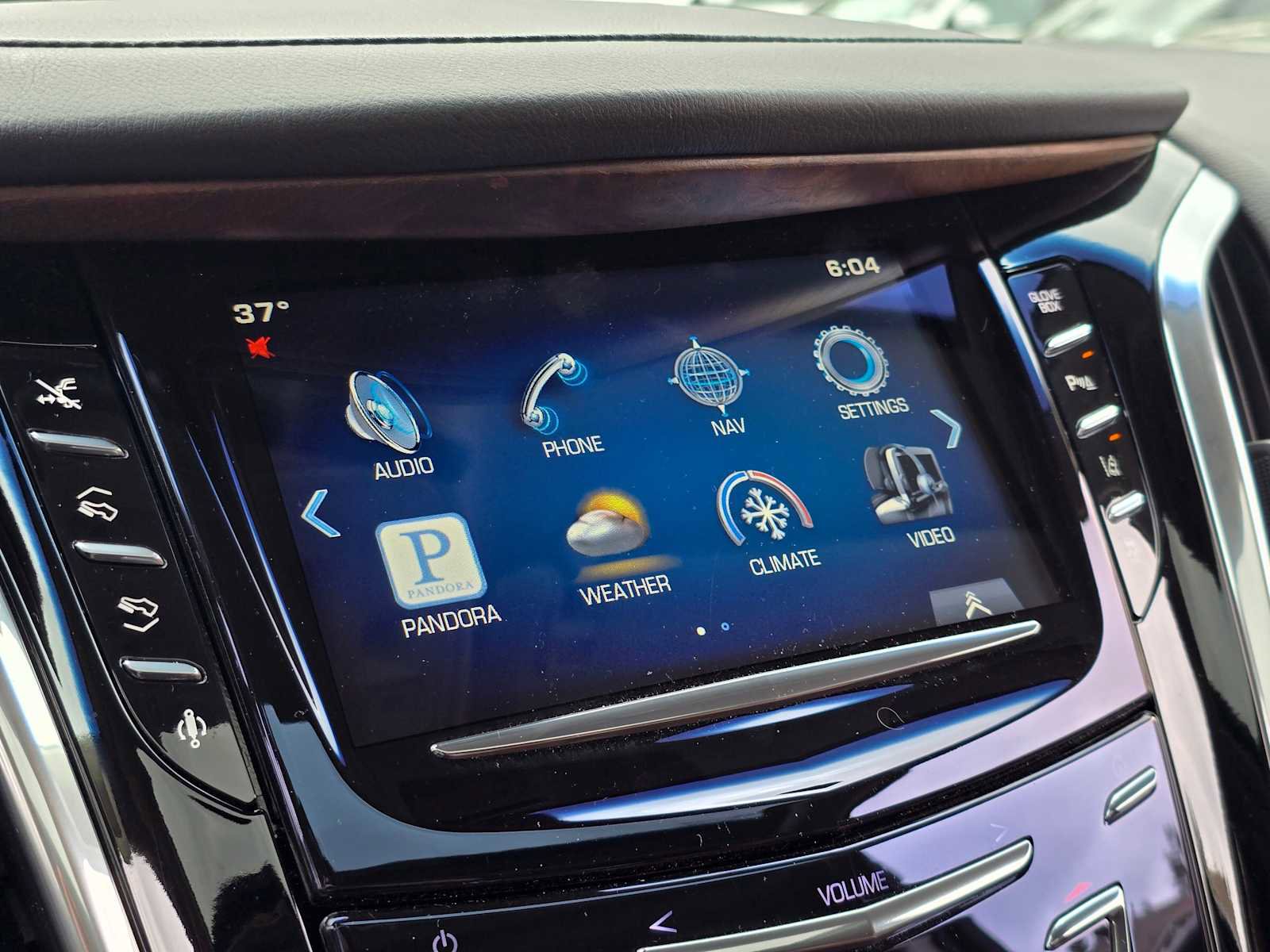 Used 2015 Cadillac Escalade Premium AWD/4WD image 28