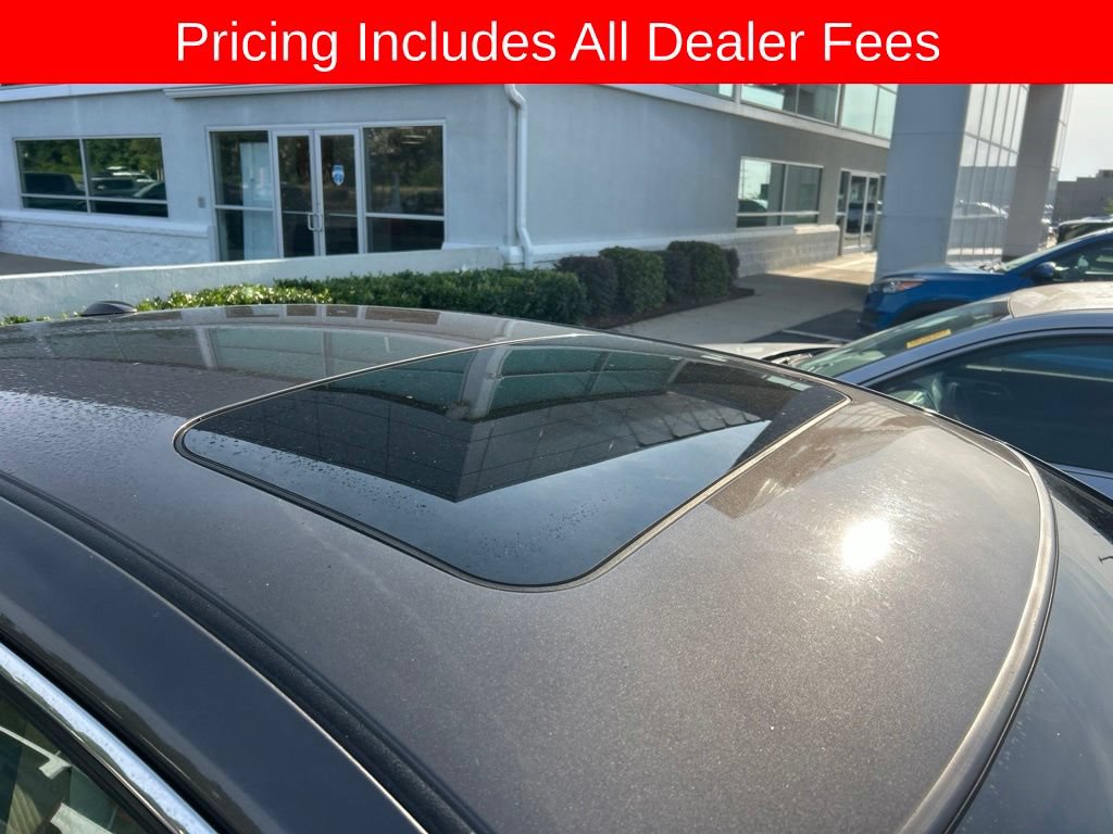 Used 2016 Nissan Altima 2.5 SV w/ Convenience Package FWD image 3