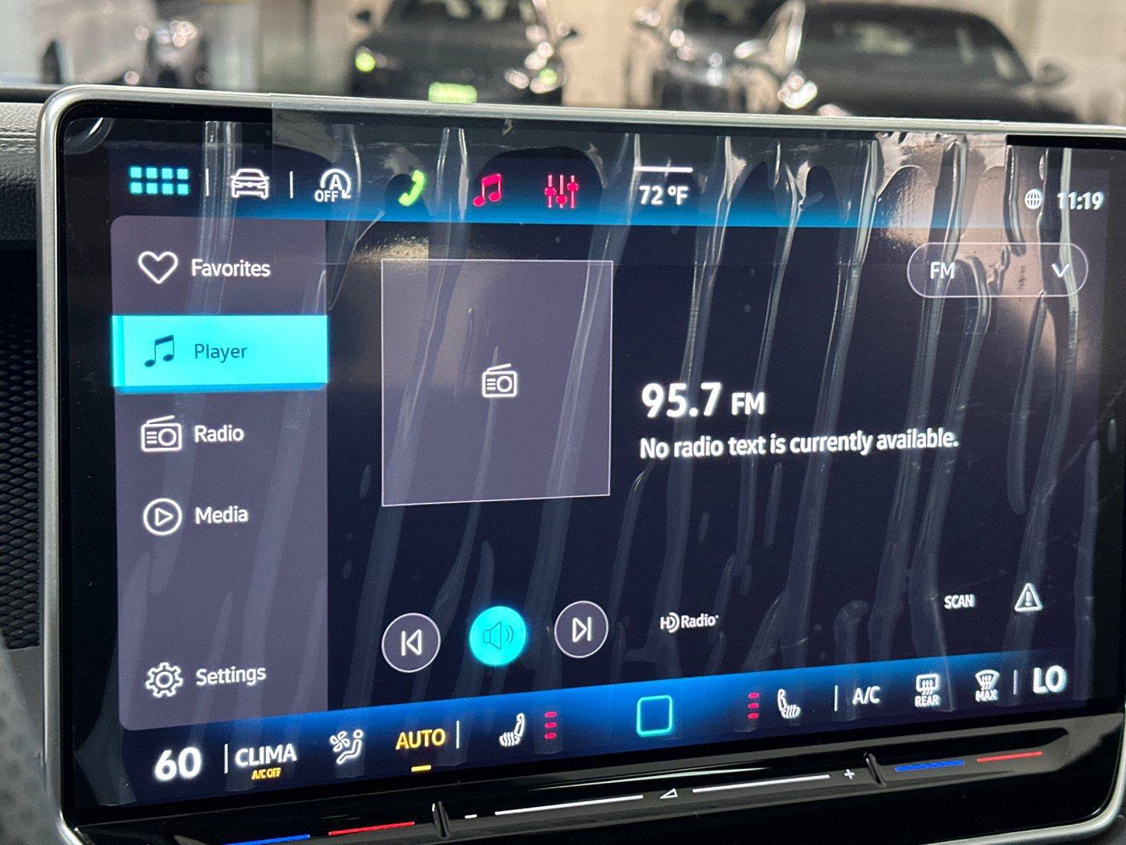 New 2026 Volkswagen Tiguan SE R-Line AWD/4WD image 17