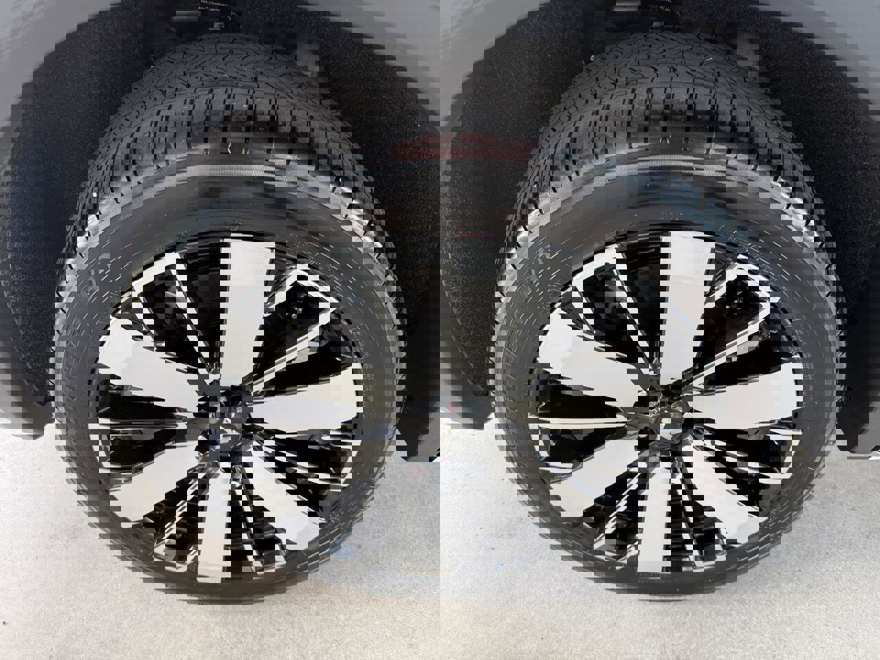 Used 2025 Mitsubishi Outlander SEL image 58