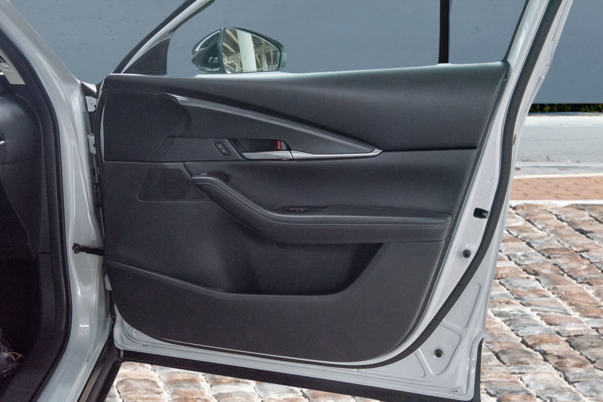 Used 2025 MAZDA CX-30 AWD 2.5 S w/ Select Sport Pkg image 17