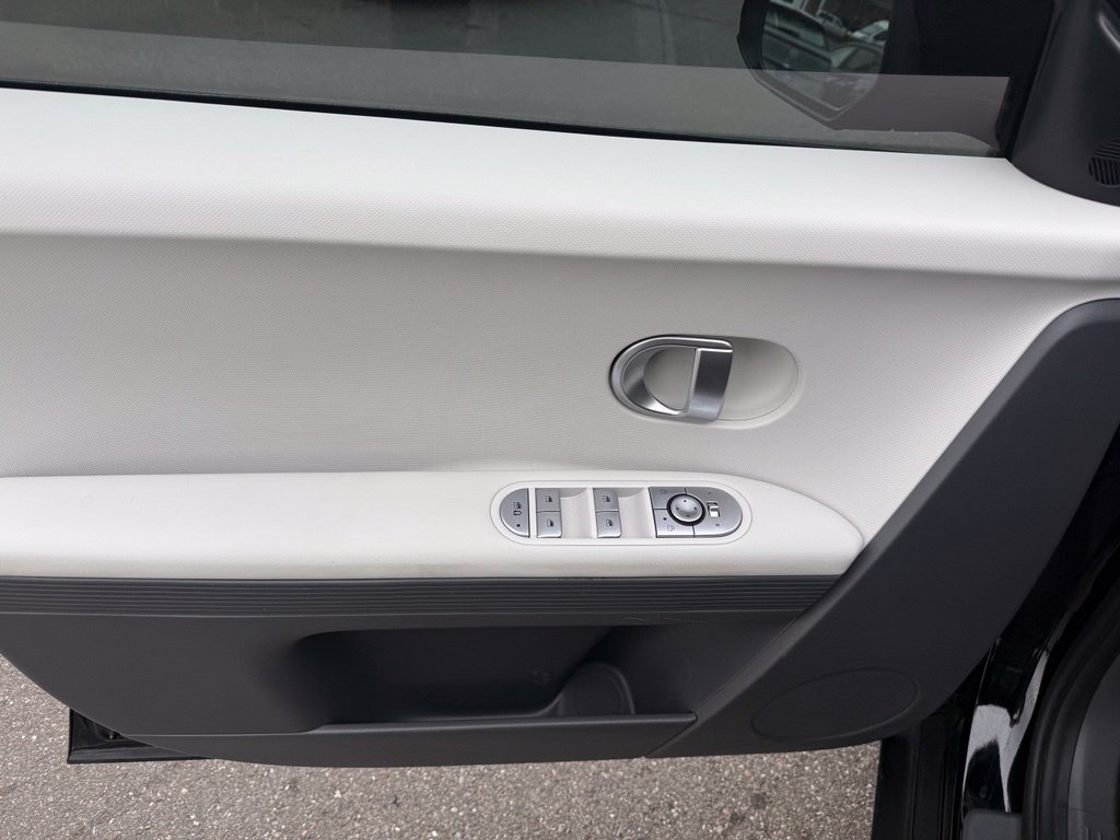 Certified 2024 Hyundai Ioniq 5 SEL AWD/4WD image 28