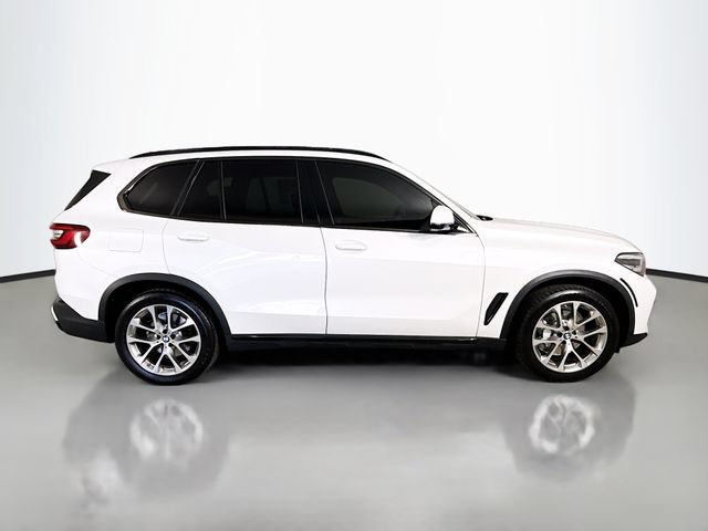Used 2022 BMW X5 xDrive40i w/ Premium Package AWD/4WD image 8