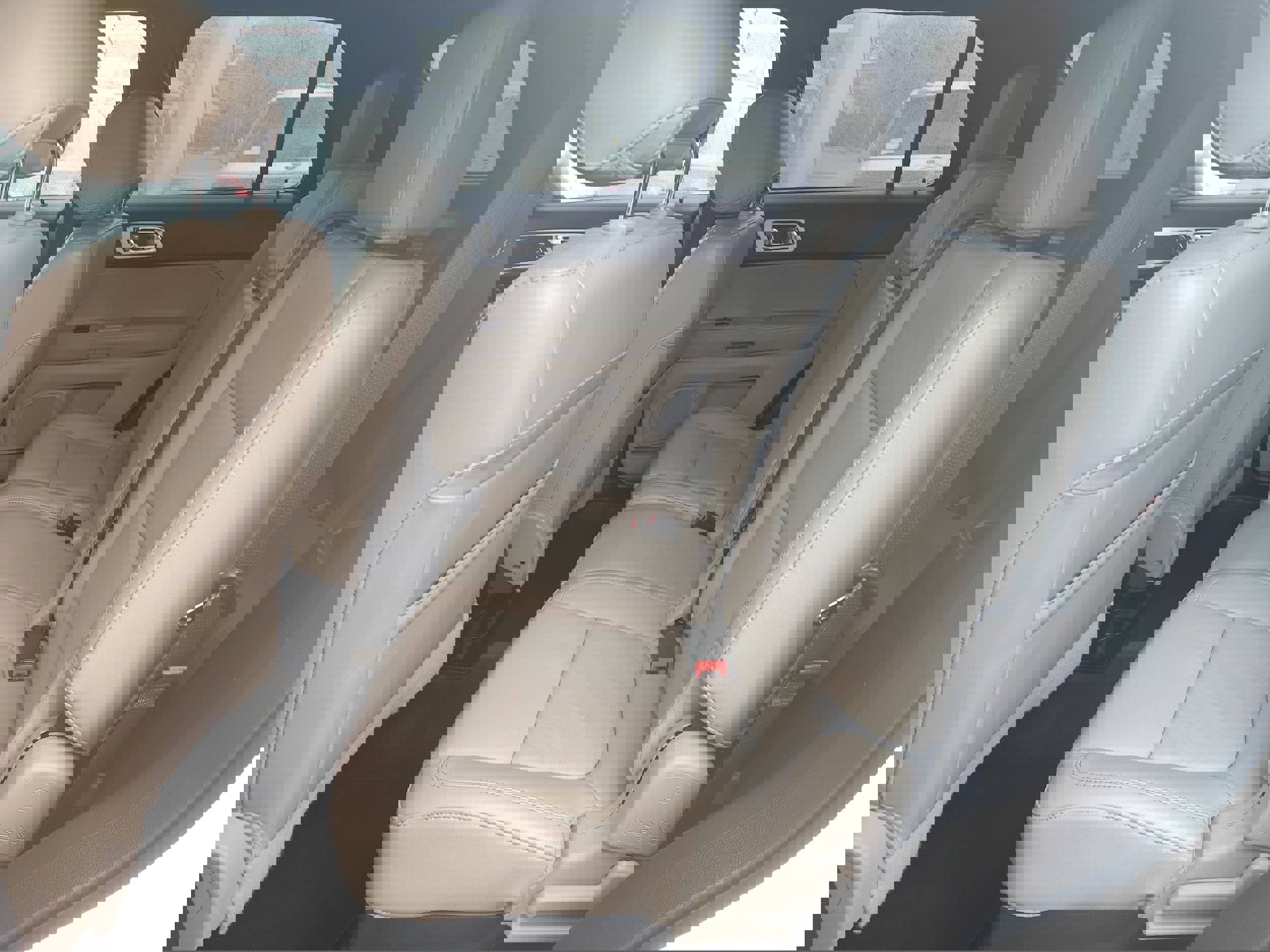 Used 2013 Ford Explorer Limited image 10