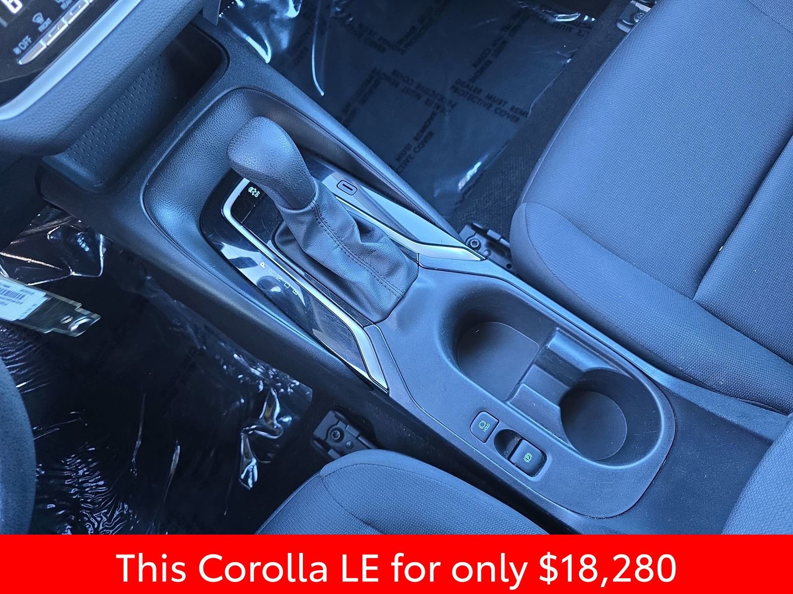 Used 2024 Toyota Corolla LE image 30