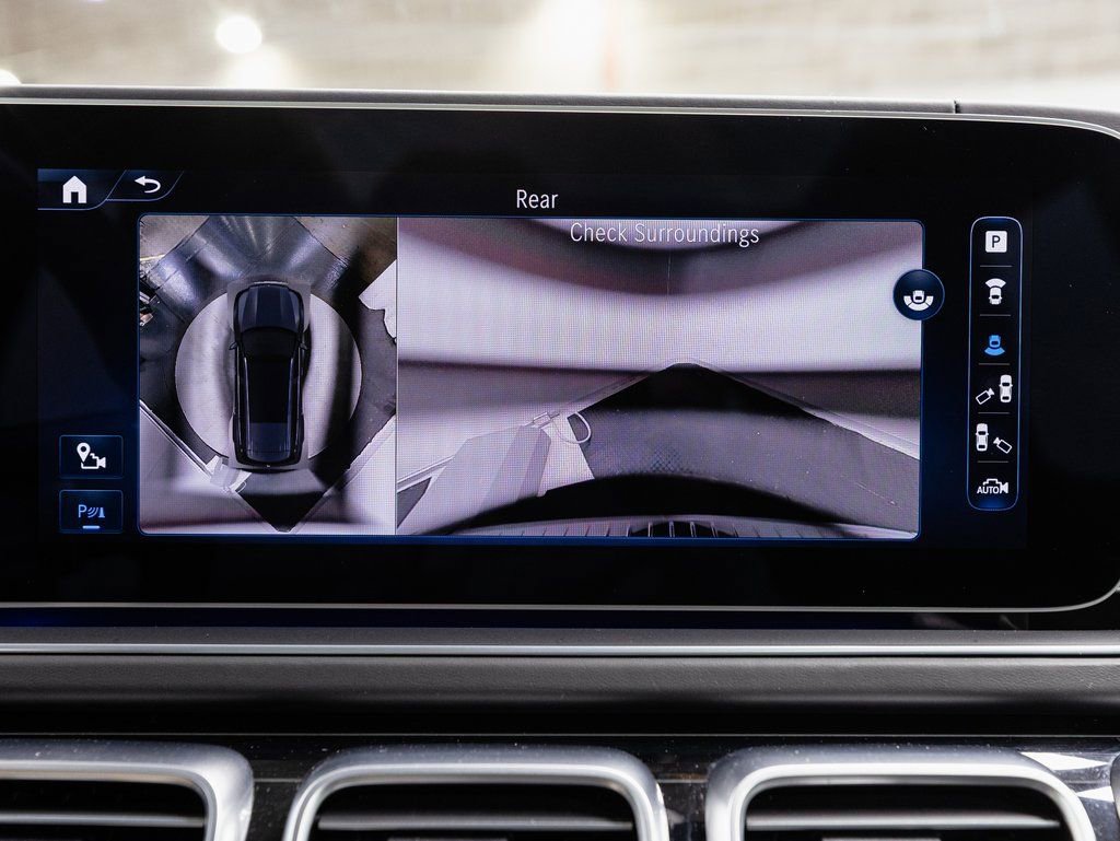 Used 2024 Mercedes-Benz Maybach GLS 600 4MATIC image 18