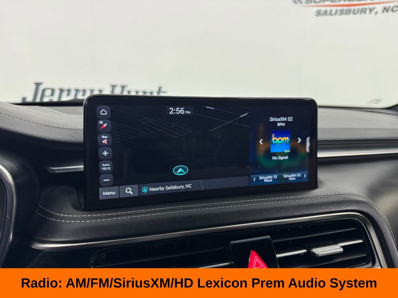 Used 2024 Genesis G70 3.3T Advanced image 17