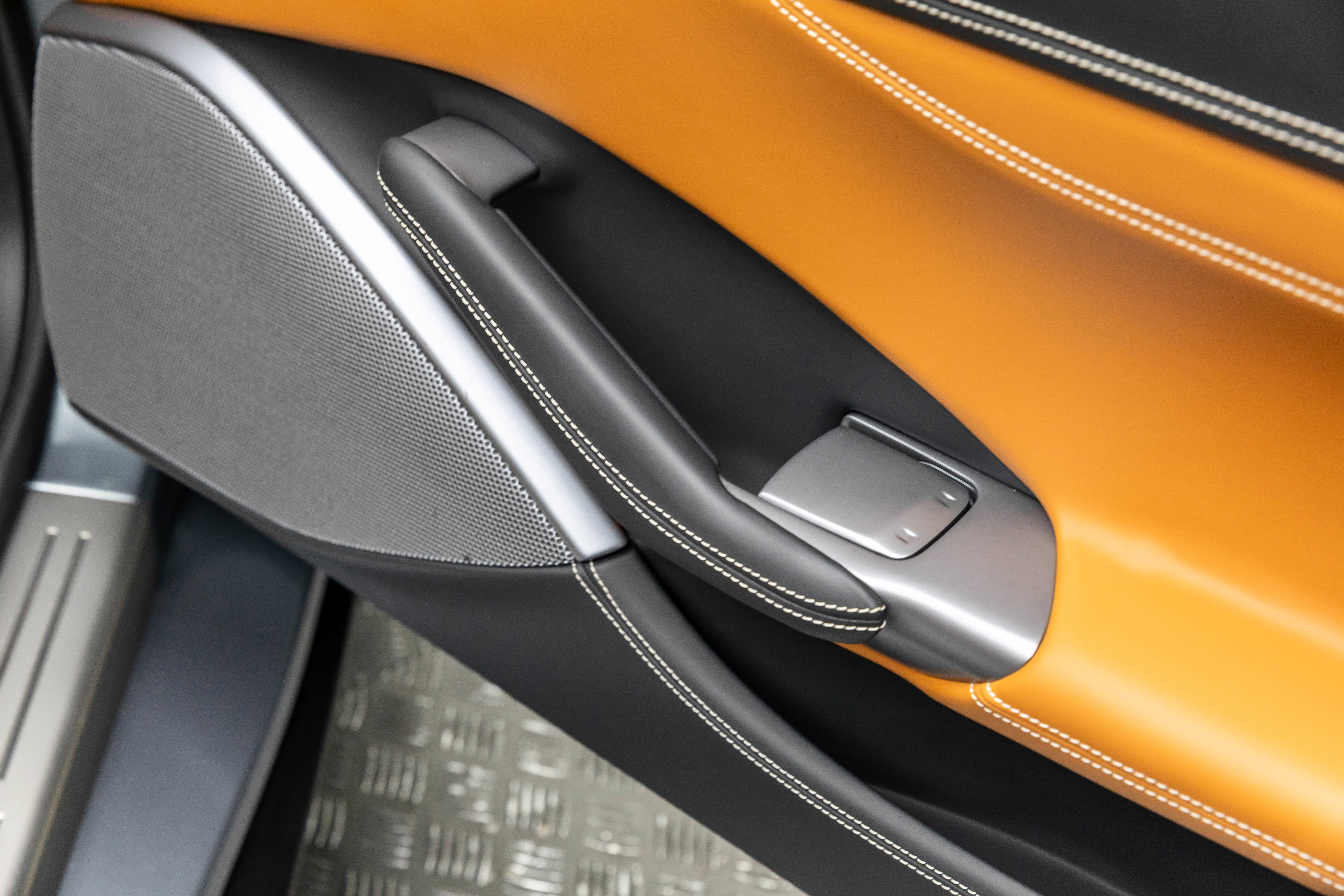 Certified 2022 Ferrari Portofino M image 38