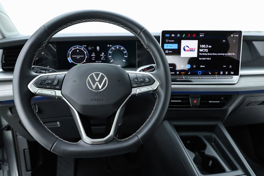 New 2026 Volkswagen Tiguan SE image 59