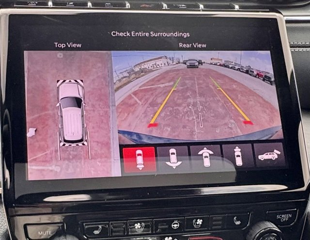 New 2025 Jeep Grand Cherokee Overland w/ Adv Protech Group III image 17