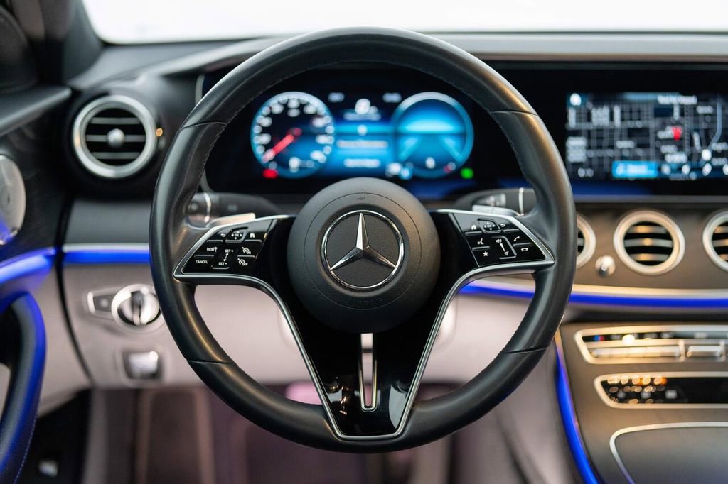 Used 2022 Mercedes-Benz E 350 Sedan image 14