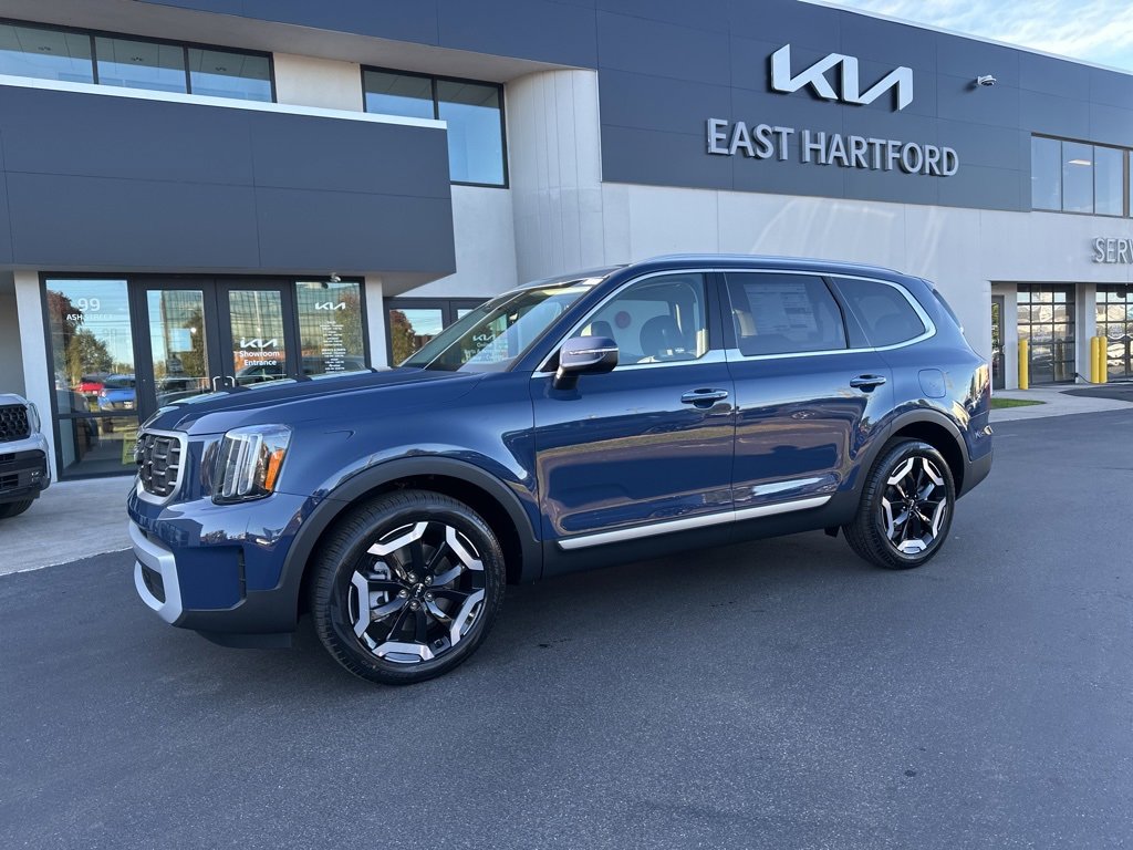 New 2025 Kia Telluride S