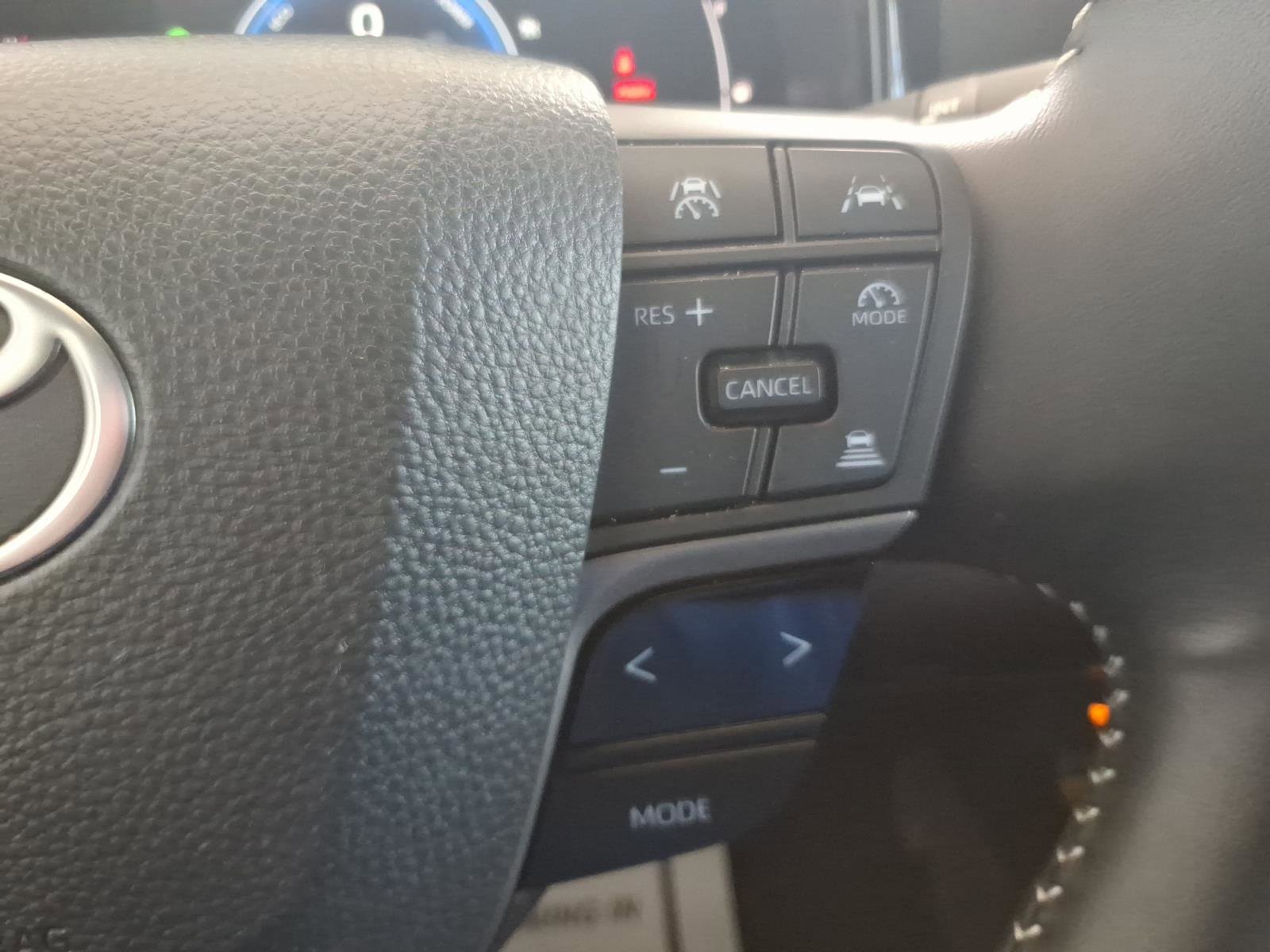 Used 2025 Toyota Camry SE w/ Convenience Package AWD/4WD image 26