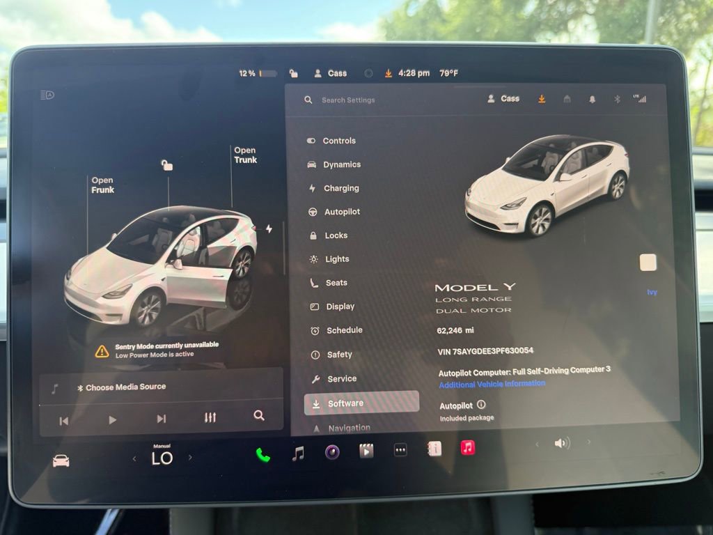Used 2023 Tesla Model Y Long Range image 25