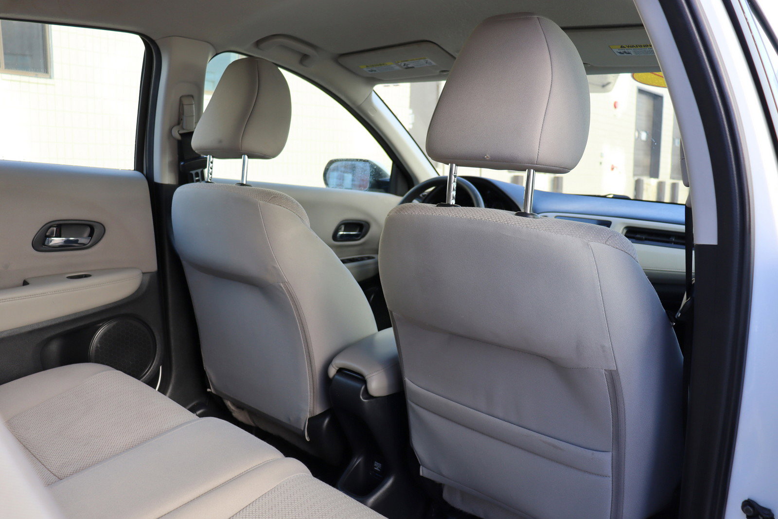 Used 2017 Honda HR-V LX image 18