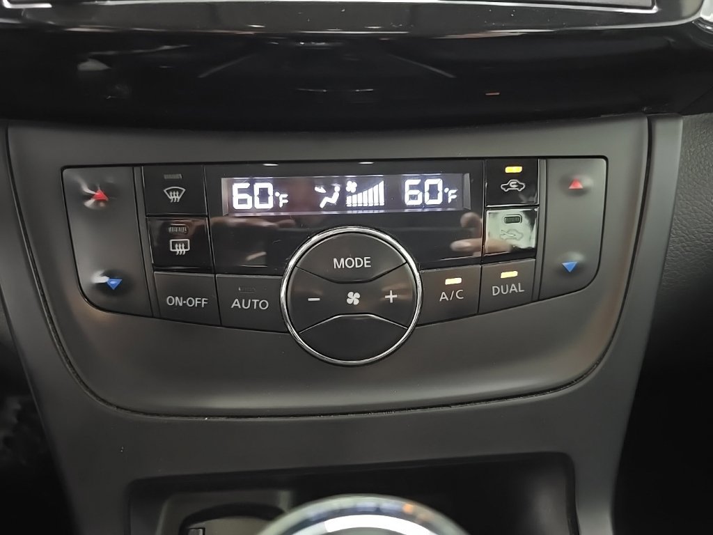 Used 2019 Nissan Sentra SV FWD image 24