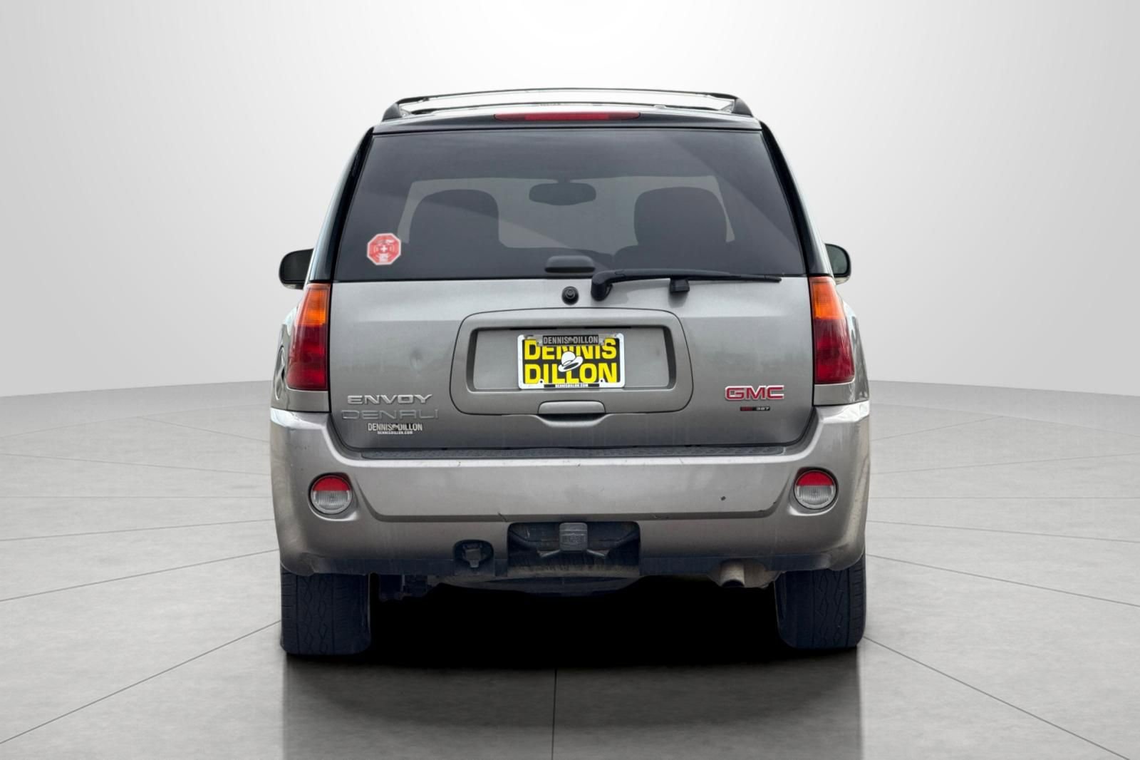 Used 2007 GMC Envoy Denali image 5