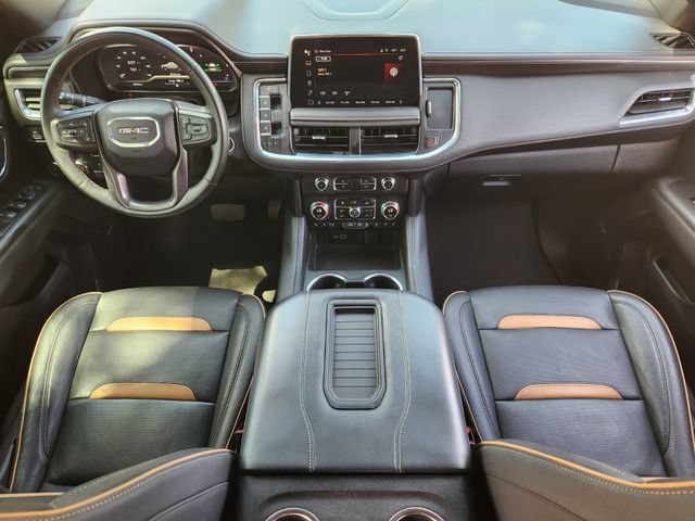 Used 2024 GMC Yukon AT4 w/ Technology Package AWD/4WD image 25