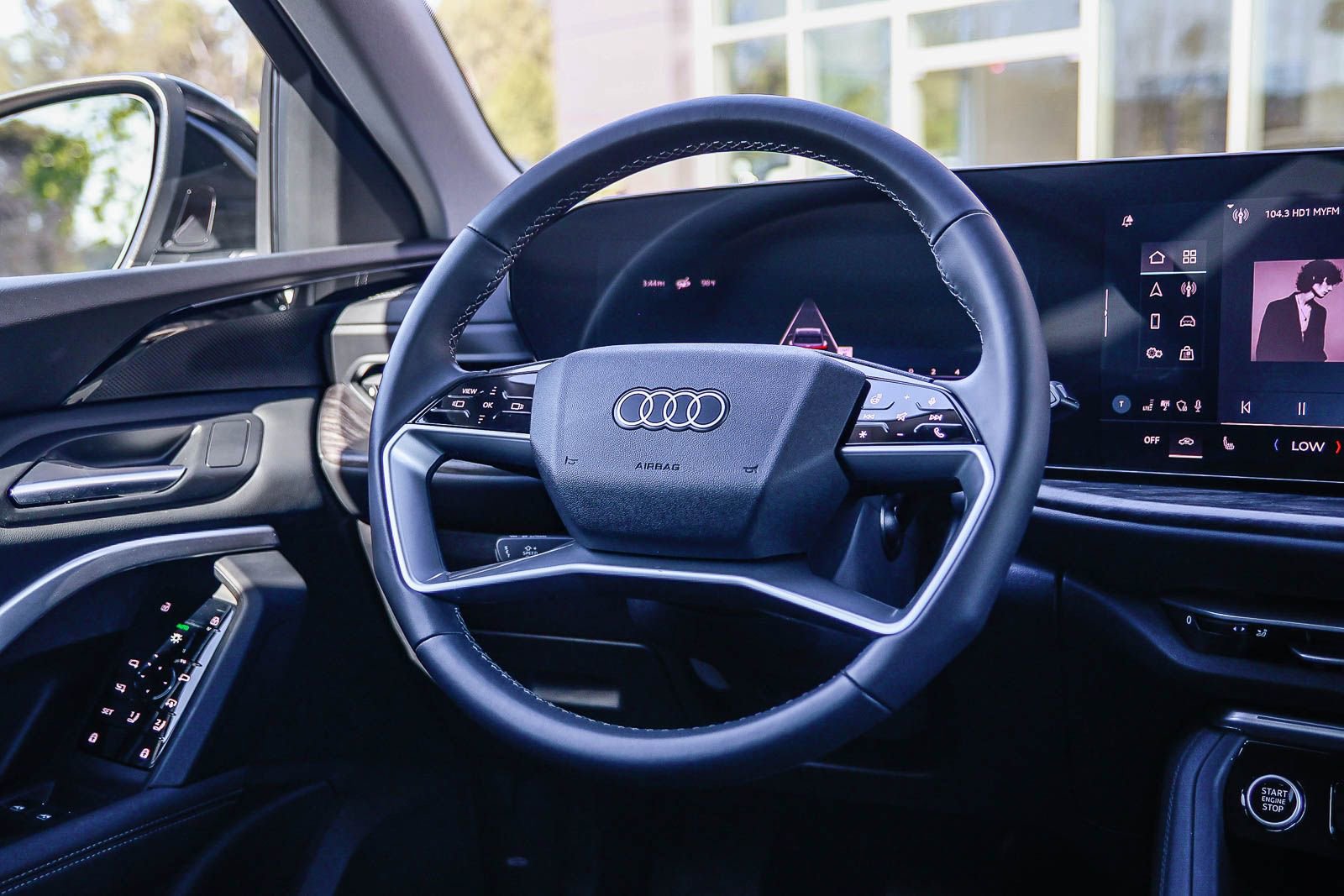 Certified 2025 Audi Q5 Premium w/ Convenience Package image 17