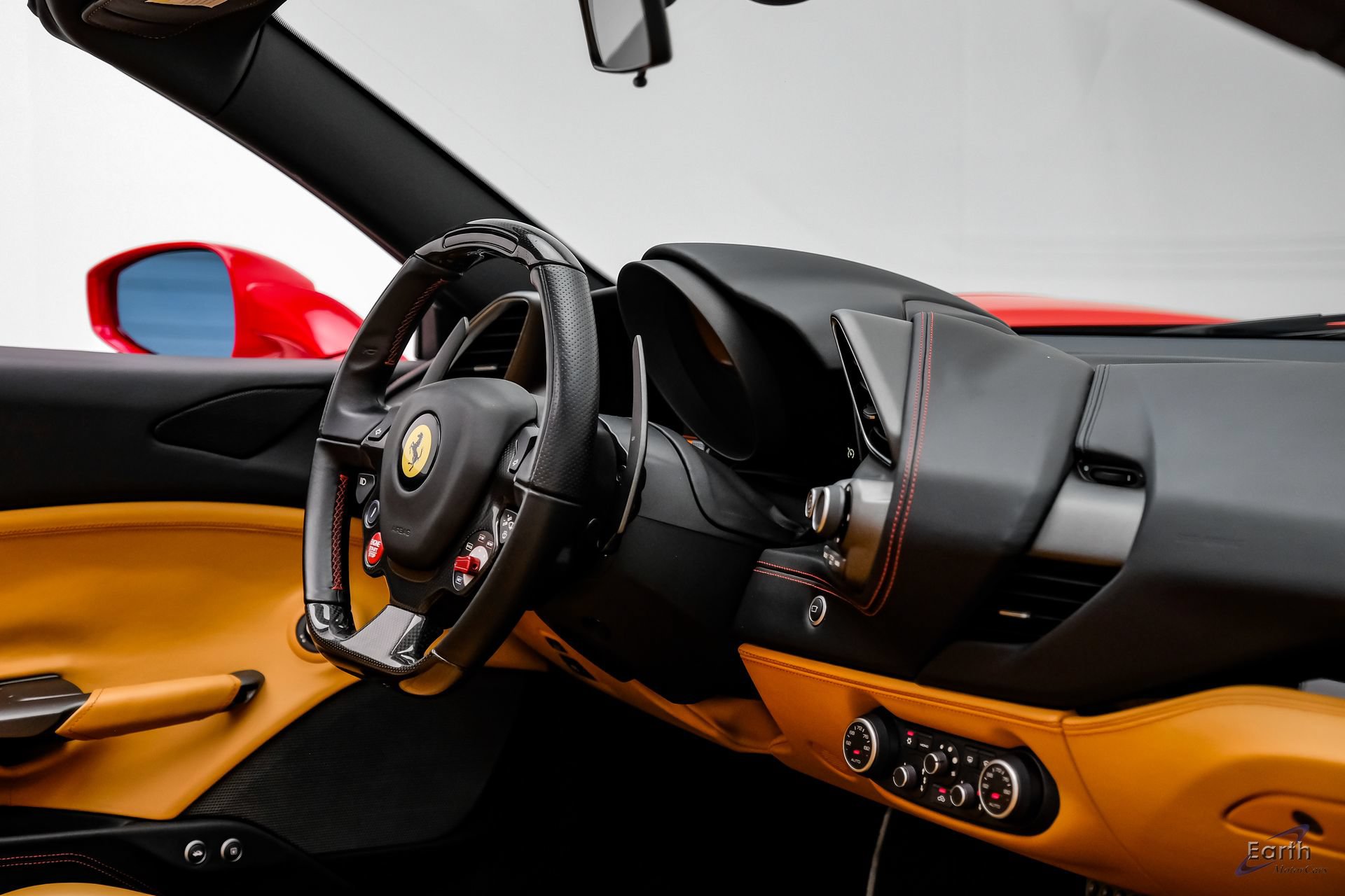 Used 2018 Ferrari 488 Spider RWD image 61