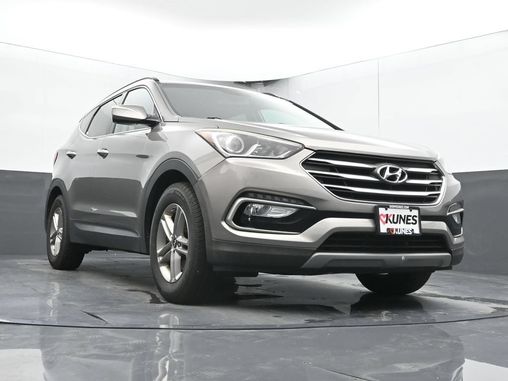 Used 2018 Hyundai Santa Fe Sport w/ 2.4L Value Package 02 FWD image 43