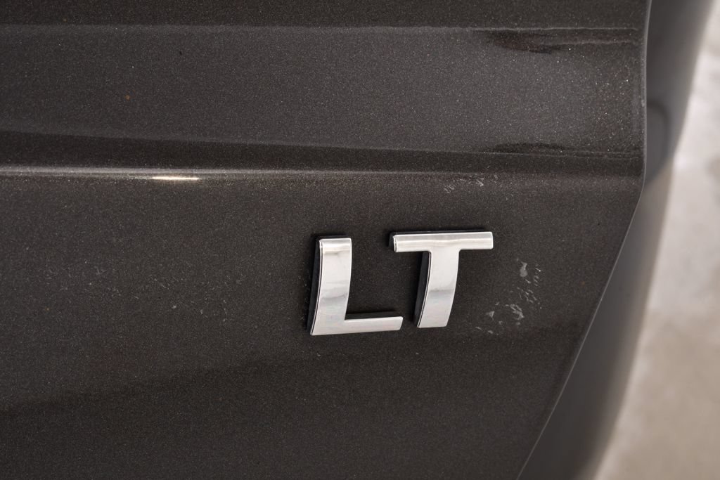 Used 2017 Chevrolet Traverse LT w/ Style and Technology Package FWD image 22