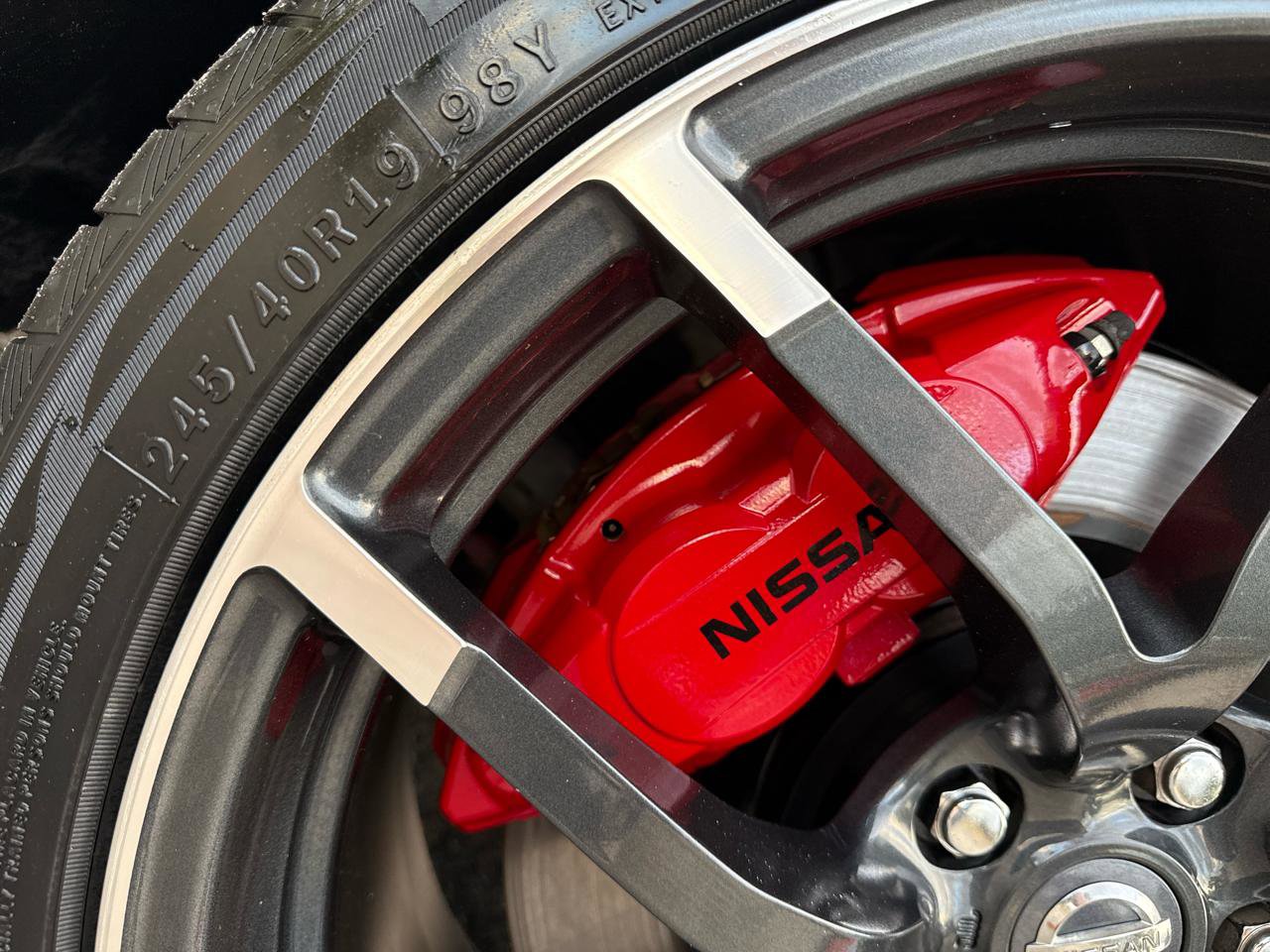 Used 2017 Nissan 370Z NISMO image 57