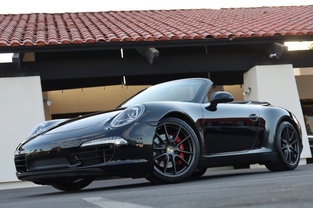 Used 2014 Porsche 911 Carrera S RWD image 3
