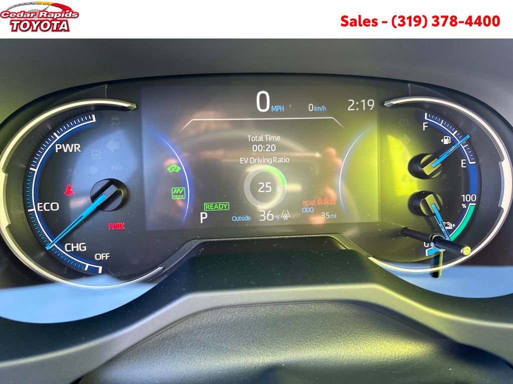 New 2025 Toyota RAV4 SE image 15