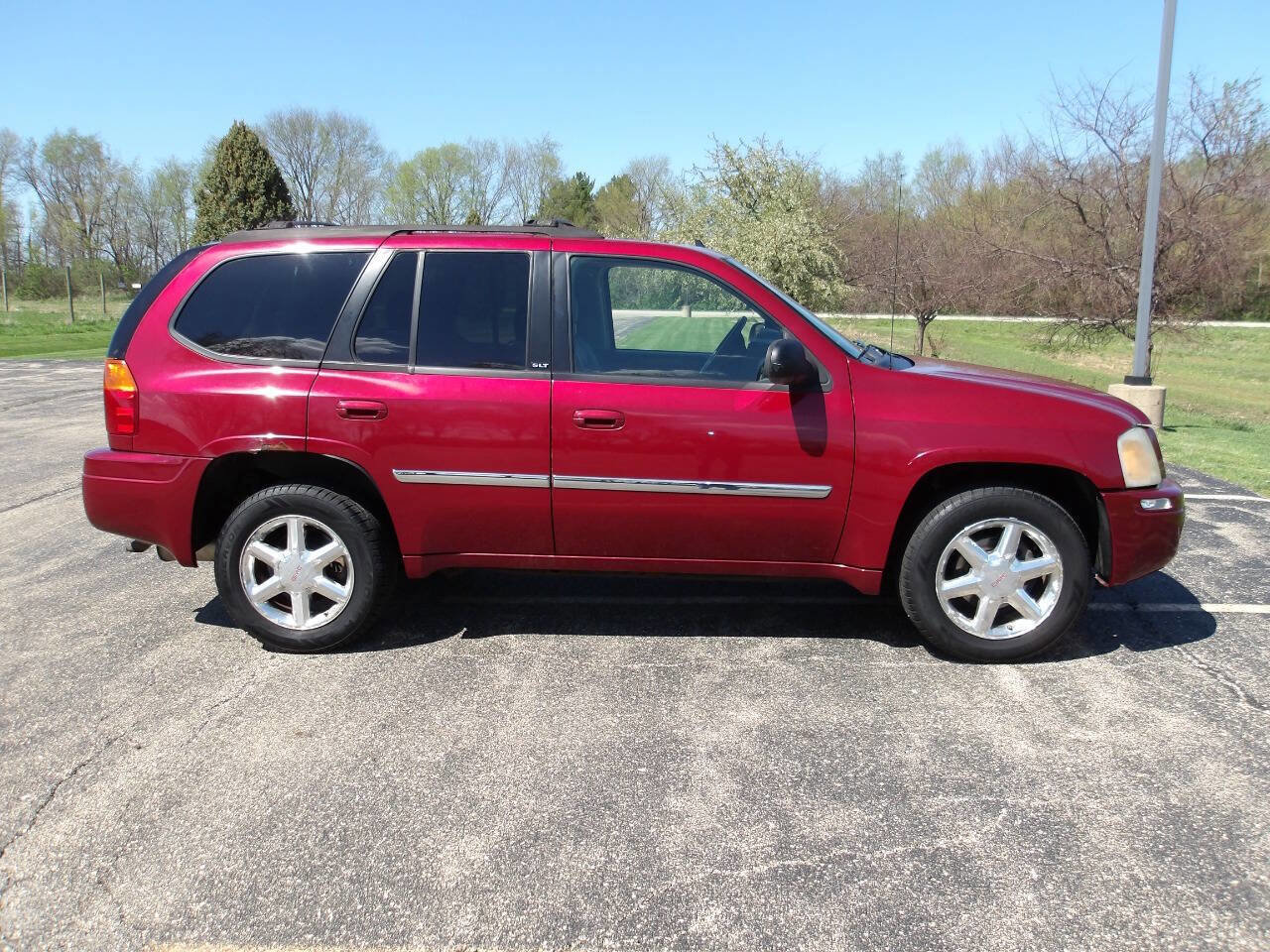 Used 2007 GMC Envoy SLT image 2