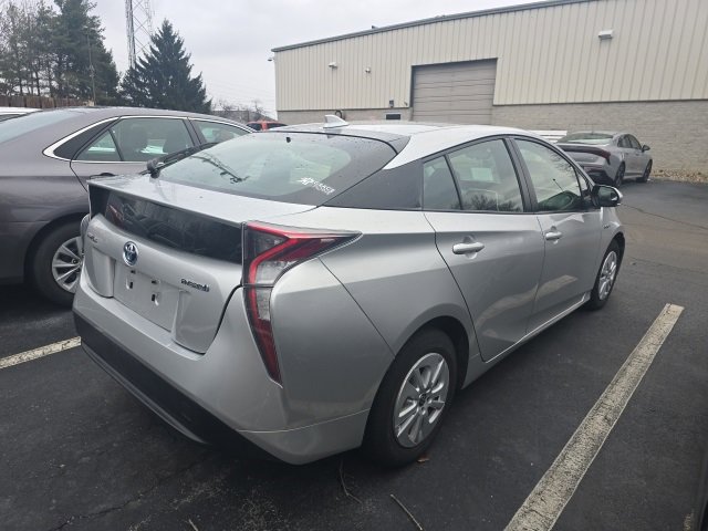 Used 2016 Toyota Prius Two image 7